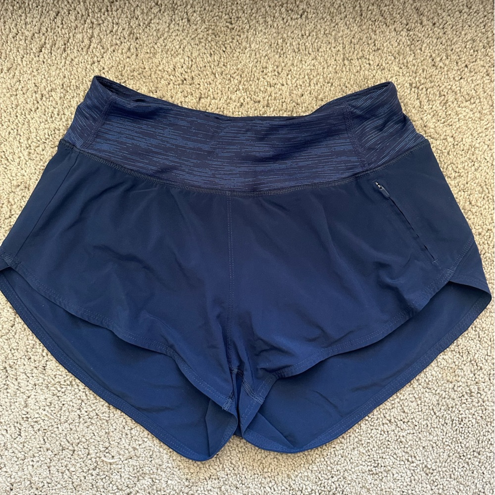 Outdoor Voices Hudson 2.5” Shorts